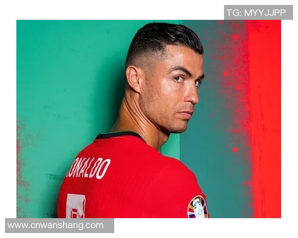 球星热评C罗足球技术与成就 展现无可匹敌的传奇风采