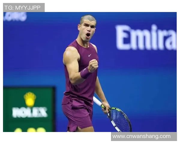 盘点足坛那些以光头造型闻名的传奇巨星球场风采